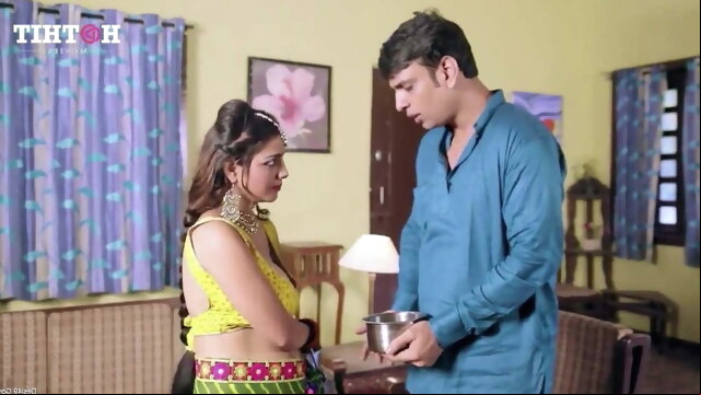 indian Jyoti Mishra Hot Scenes - Sexy Dhoban & Doodhwali big tits